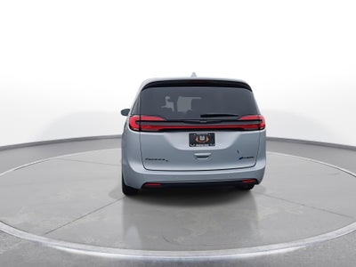 2022 Chrysler Pacifica Hybrid Limited