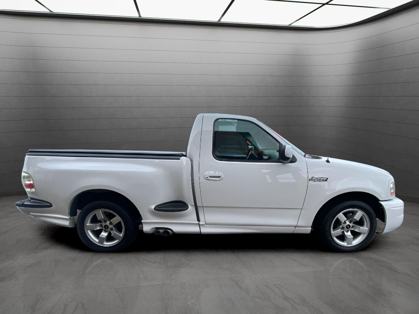 2001 Ford F-150 Lightning