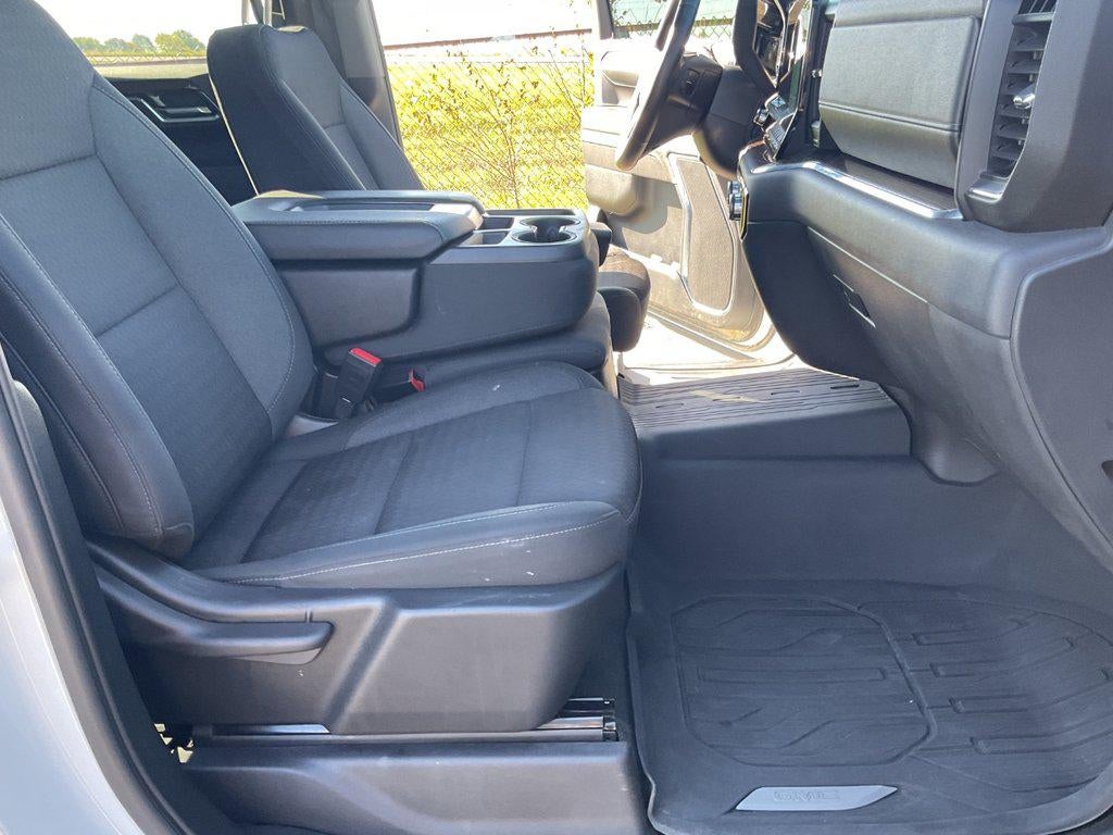 2023 GMC Sierra 1500 '4WD Crew Cab 147'' SLE'