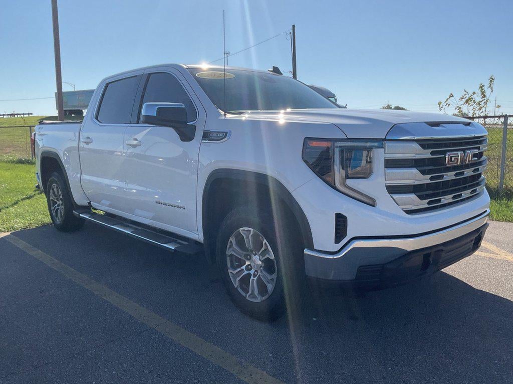 2023 GMC Sierra 1500 '4WD Crew Cab 147'' SLE'