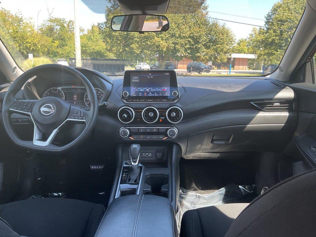 2024 Nissan Sentra SV CVT
