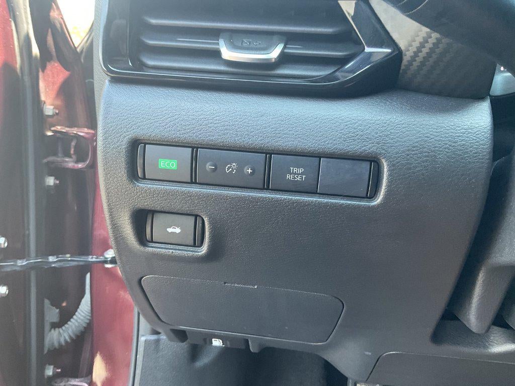 2024 Nissan Sentra SV CVT
