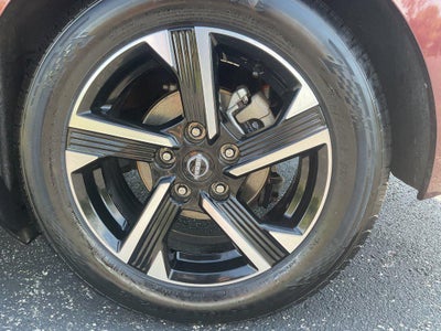 2024 Nissan Sentra SV CVT