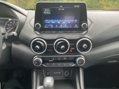 2024 Nissan Sentra SV CVT