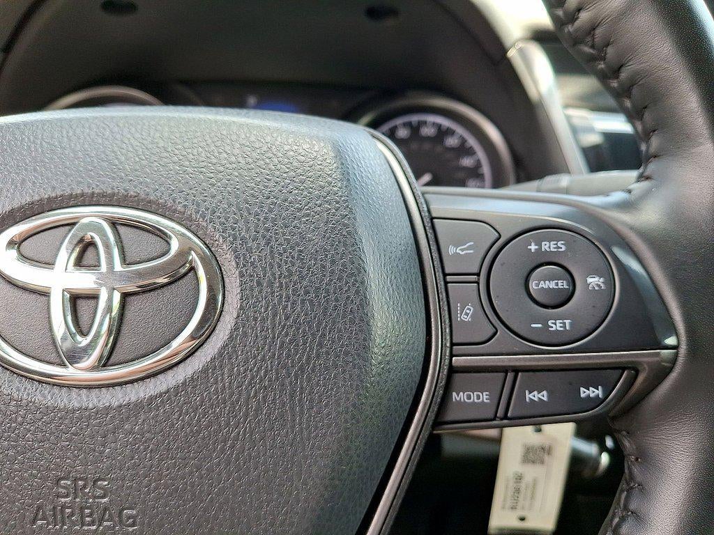 2024 Toyota Camry SE Auto (Natl)
