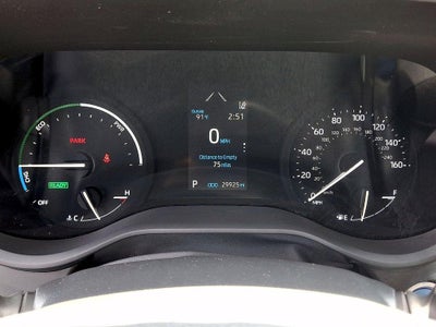 2023 Toyota Sienna LE FWD 8-Passenger (Natl)