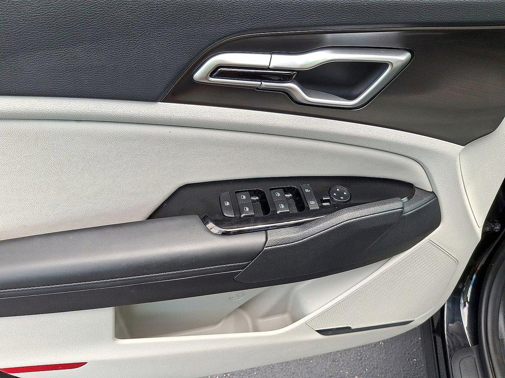 2025 Kia Sportage EX FWD