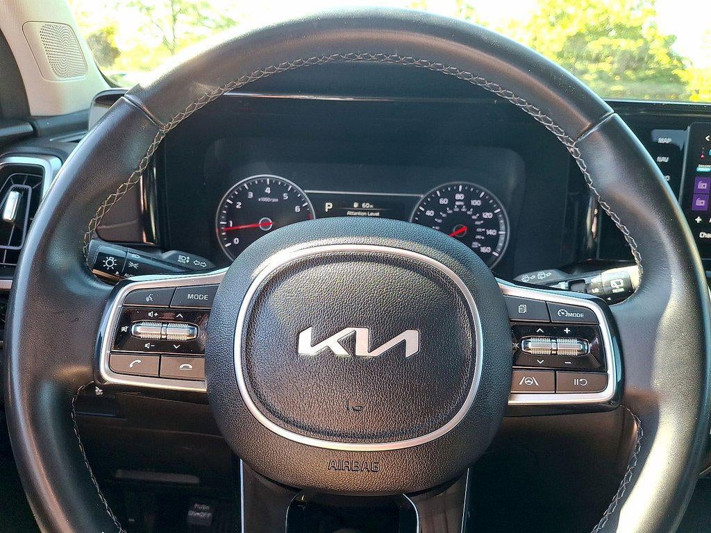 2022 Kia Sorento S FWD