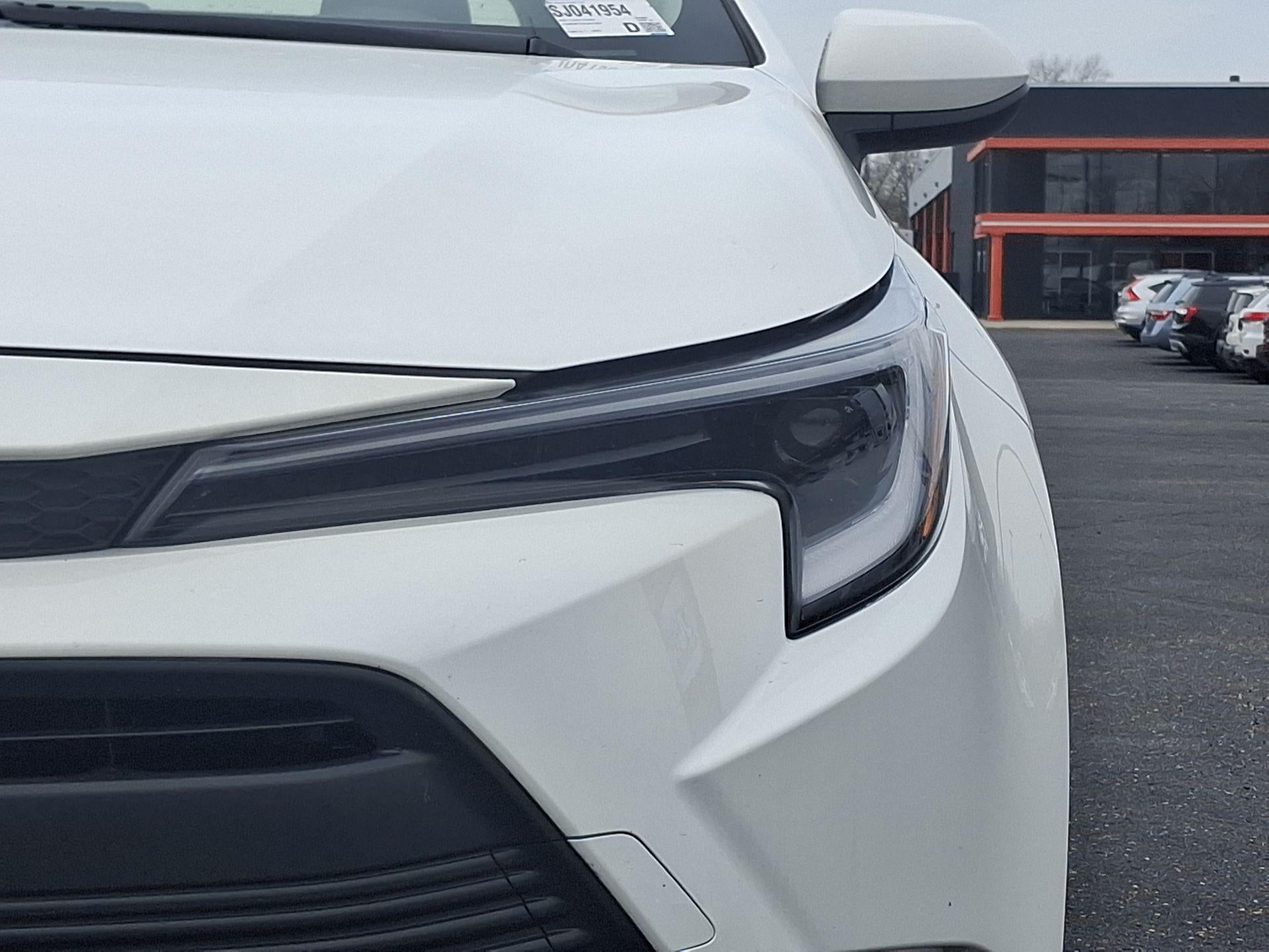 2025 Toyota Corolla Hybrid LE