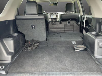 2022 Toyota 4Runner SR5 Premium 2WD (Natl)