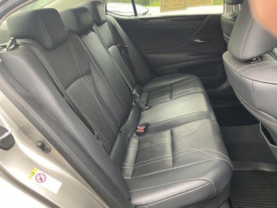 2019 Lexus Es ES 300h Luxury FWD