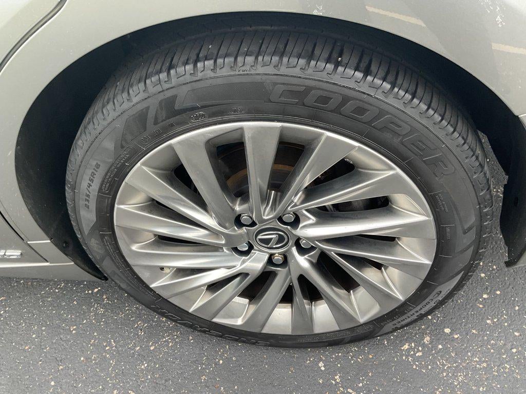 2019 Lexus Es ES 300h Luxury FWD