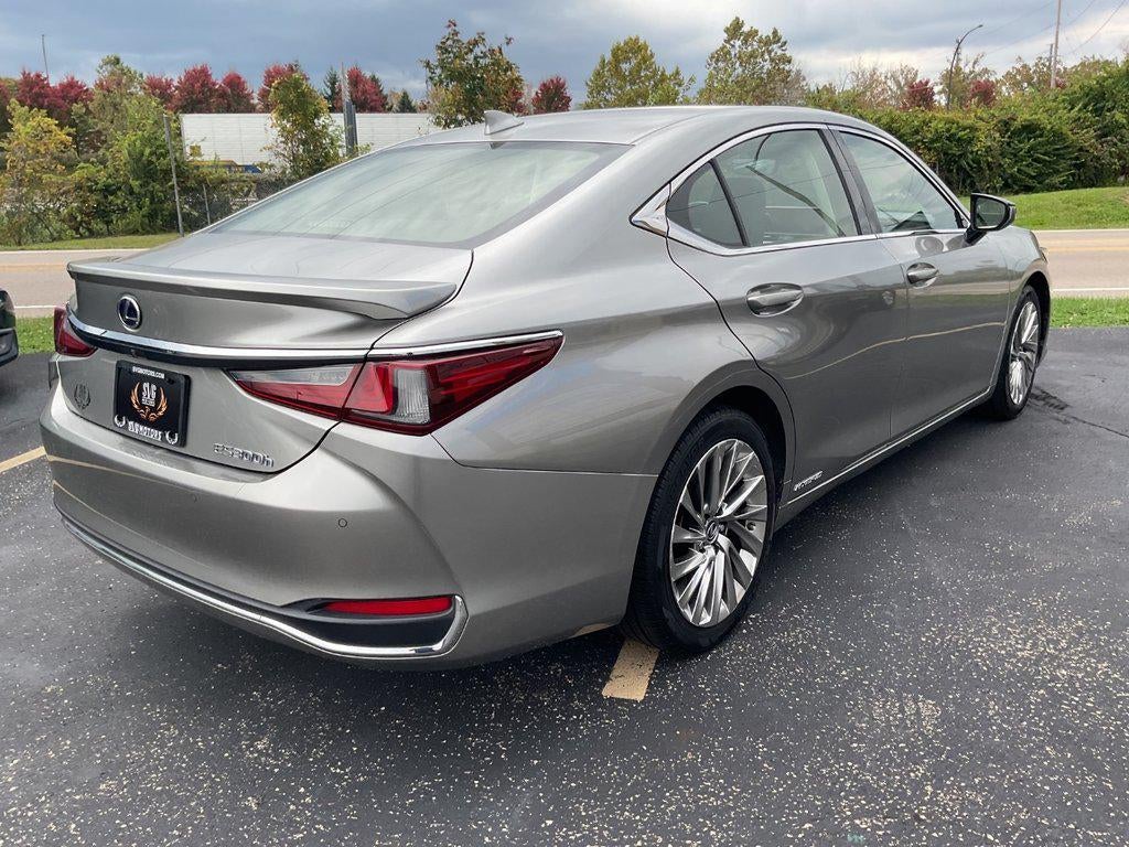 2019 Lexus Es ES 300h Luxury FWD