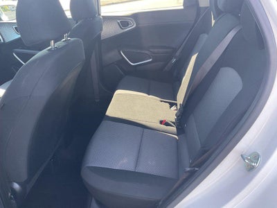 2024 Kia Soul LX IVT