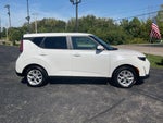 2024 Kia Soul LX IVT