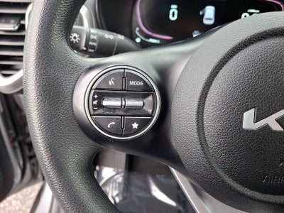 2023 Kia Soul LX IVT