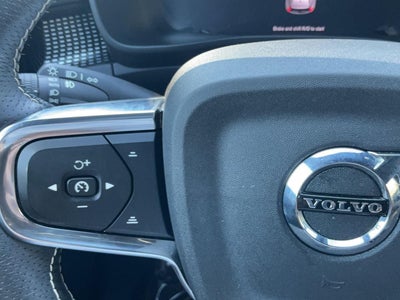 2021 Volvo XC40 Recharge P8 eAWD Pure Electric