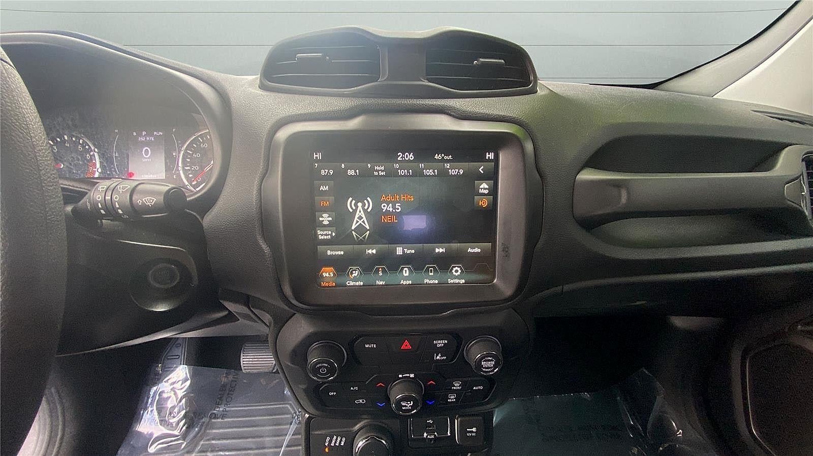 2023 Jeep Renegade Latitude