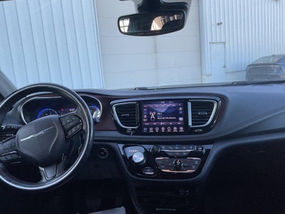 2020 Chrysler Pacifica Limited 35th Anniversary