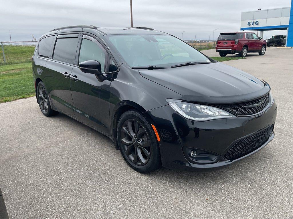 2020 Chrysler Pacifica Limited 35th Anniversary