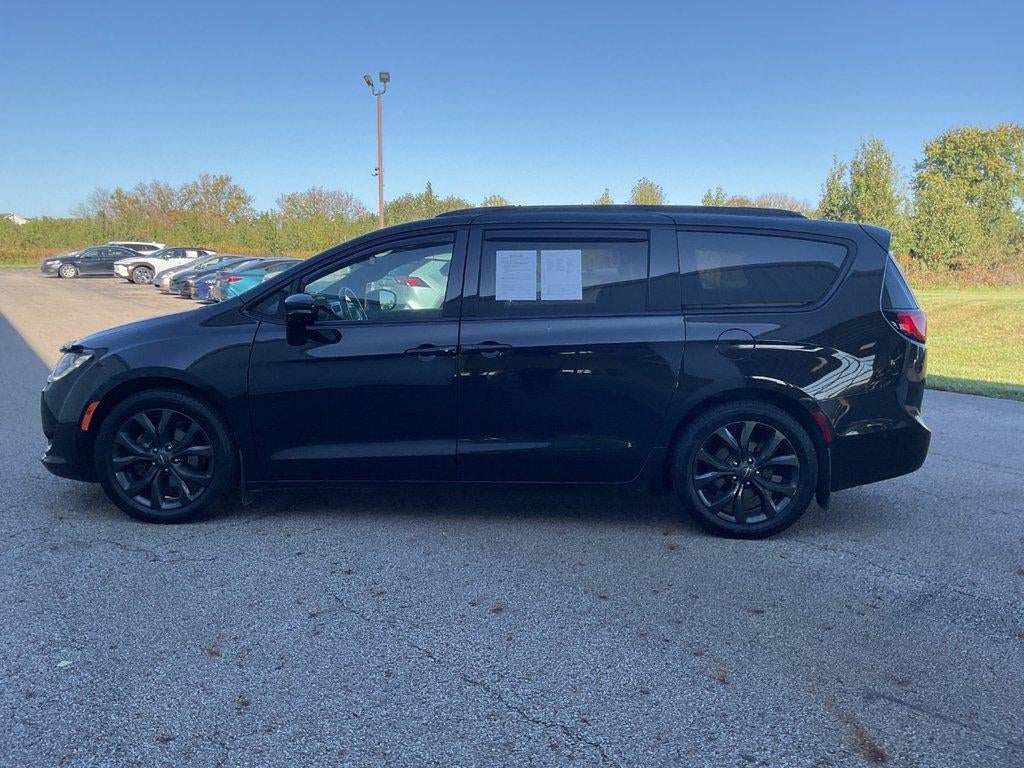 2020 Chrysler Pacifica Limited 35th Anniversary