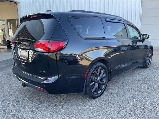2020 Chrysler Pacifica Limited 35th Anniversary