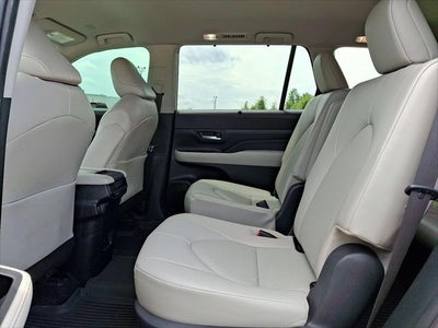2024 Toyota Grand Highlander XLE
