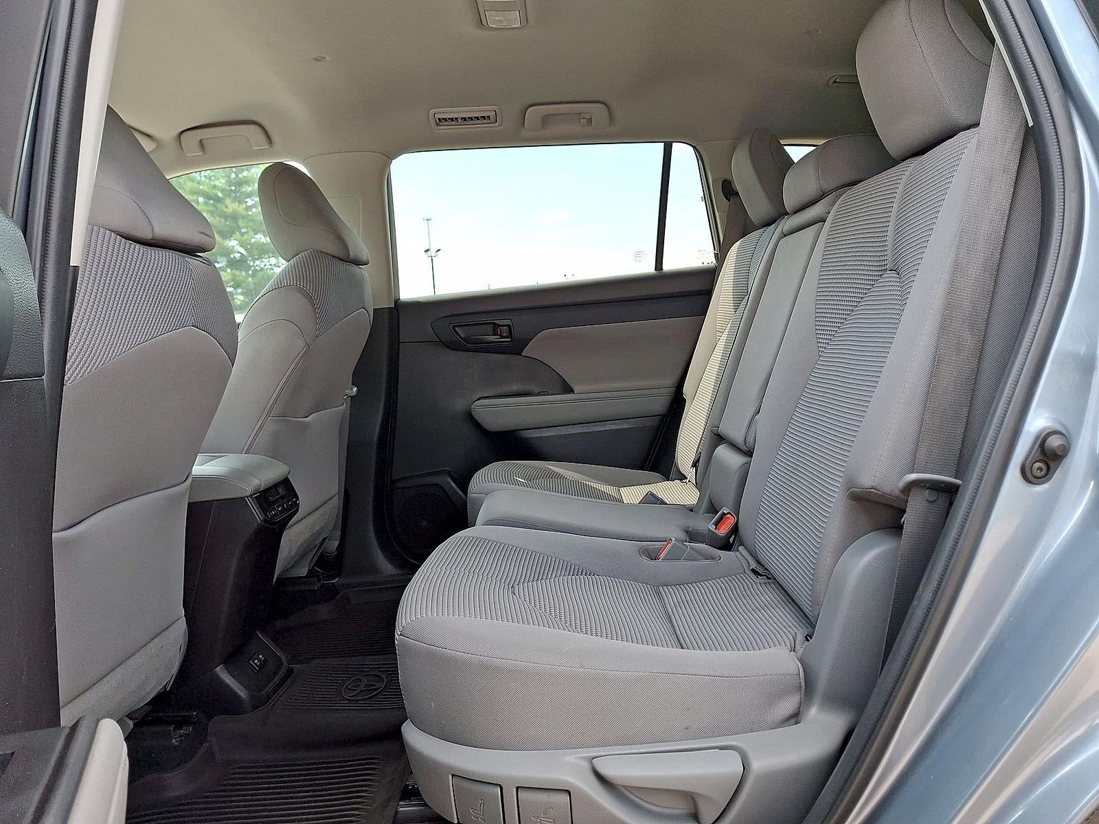 2021 Toyota Highlander LE
