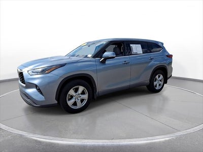 2021 Toyota Highlander LE