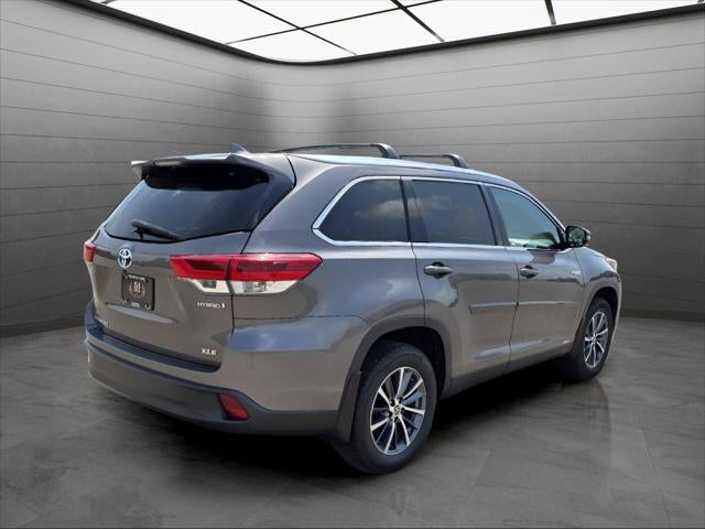 2019 Toyota Highlander Hybrid XLE