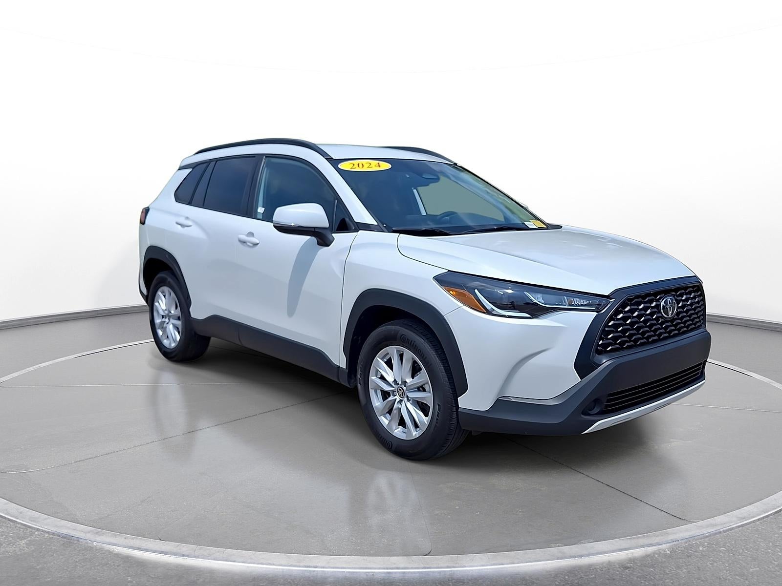 2024 Toyota Corolla Cross LE