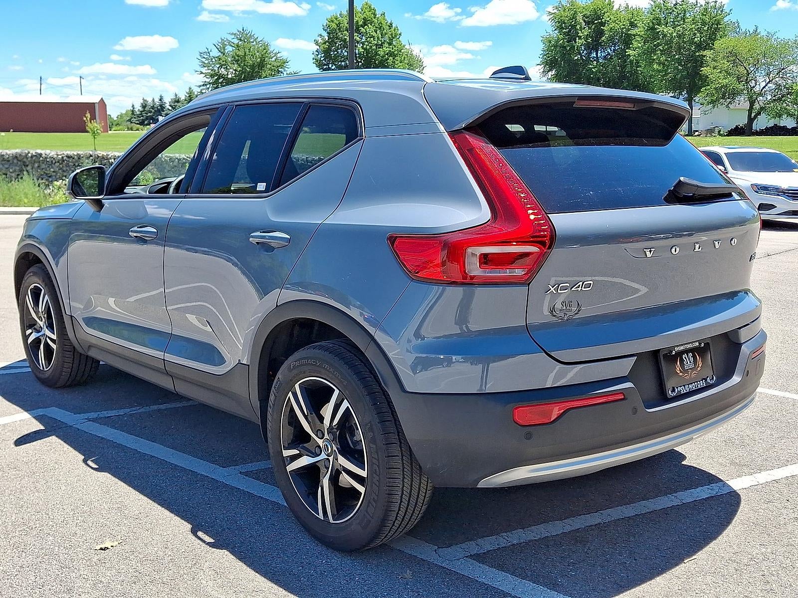 2023 Volvo XC40 Core