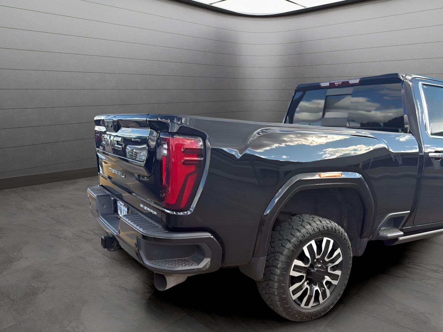 2024 GMC Sierra 3500HD Denali Ultimate