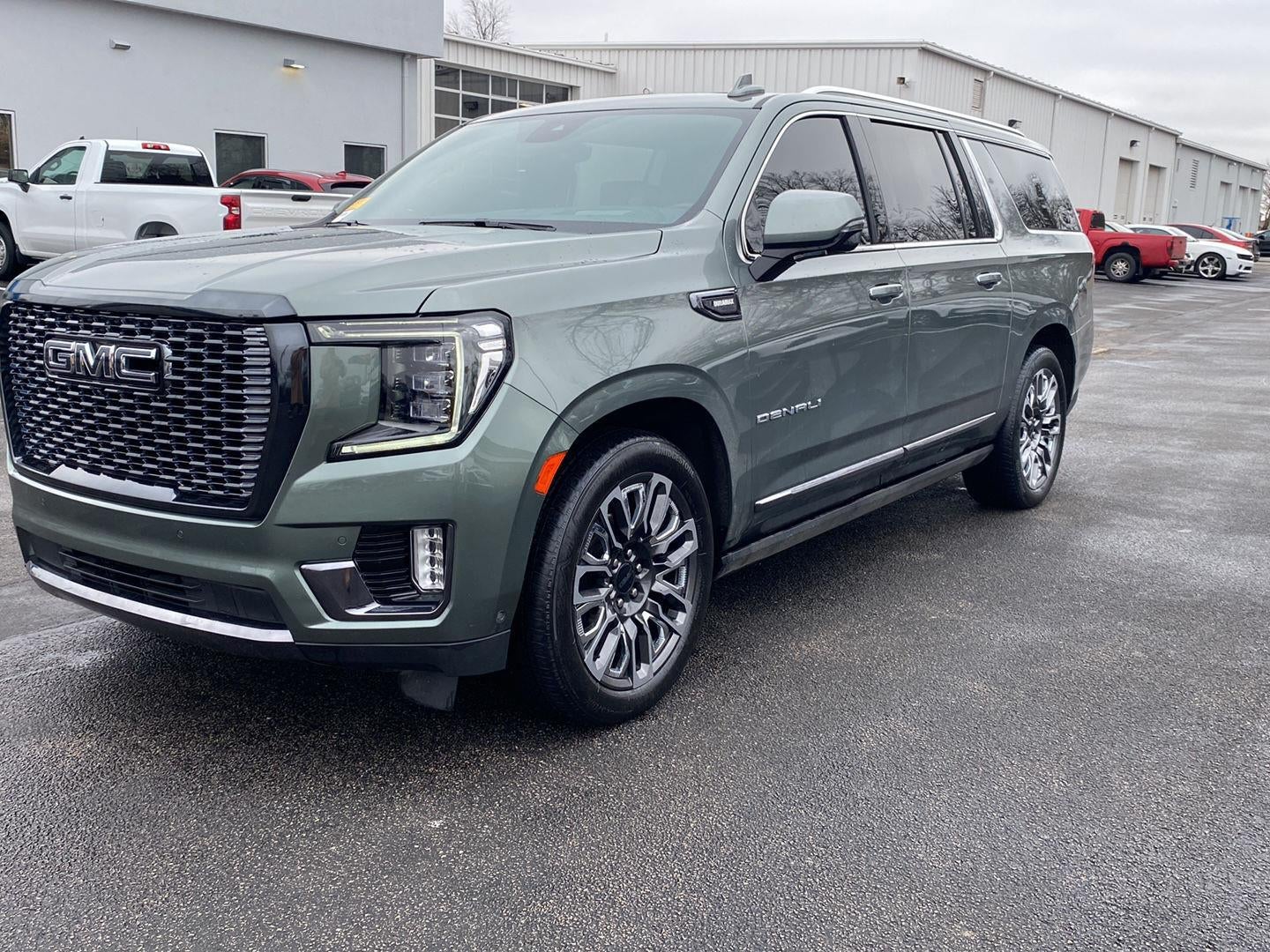 2023 GMC Yukon XL Denali Ultimate